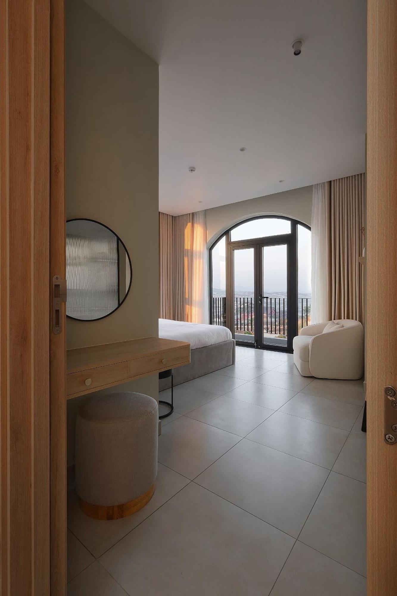 Khu Chi Lăng La Garden Villa מראה חיצוני תמונה